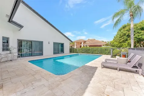 10325 NW 6th Street Coral Springs FL 33071