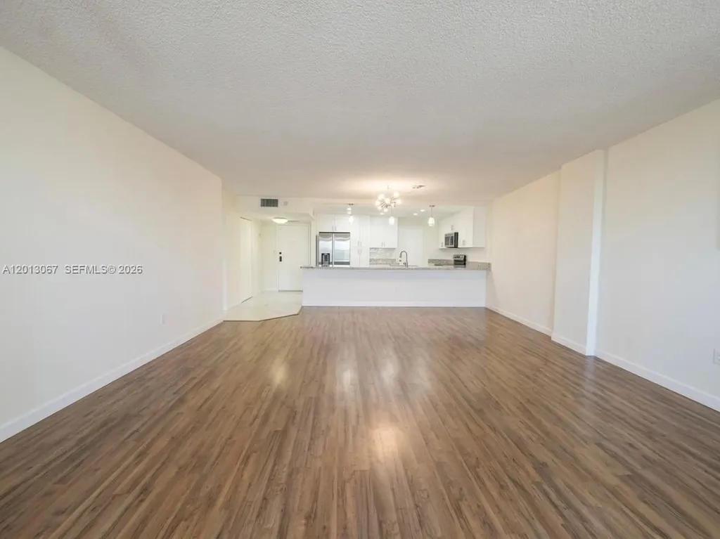 3800 S Ocean Drive Hollywood FL 33019