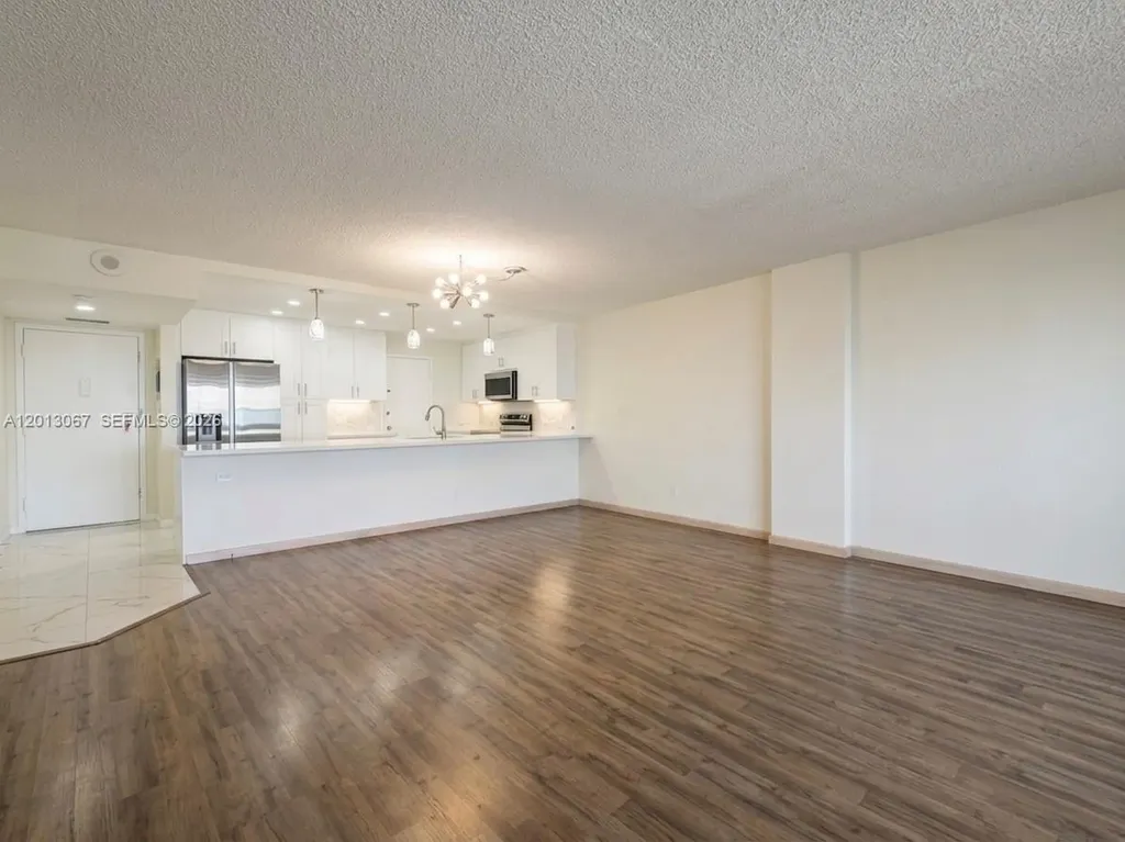 3800 S Ocean Drive Hollywood FL 33019