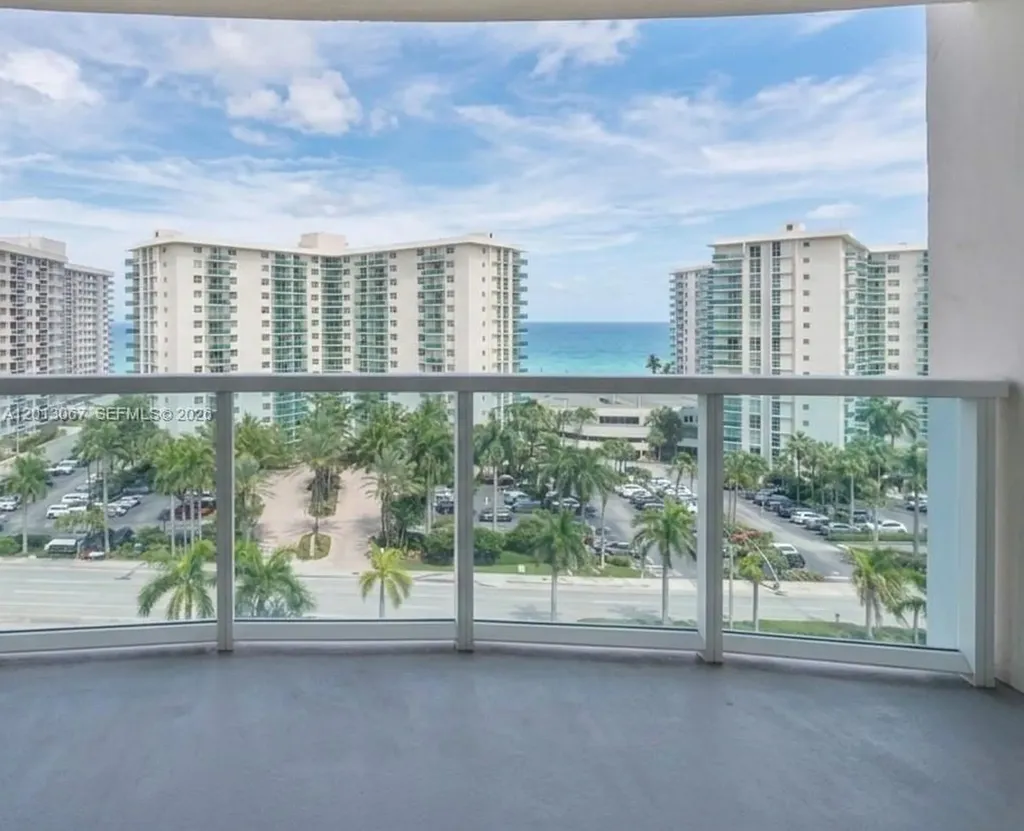 3800 S Ocean Drive Hollywood FL 33019