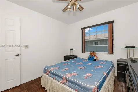 430 NE 210th Circle Terrace Miami FL 33179