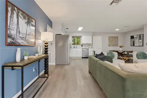 2825 NW 9th Avenue Wilton Manors FL 33311