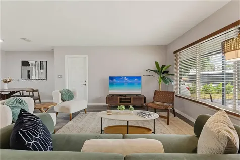 2825 NW 9th Avenue Wilton Manors FL 33311