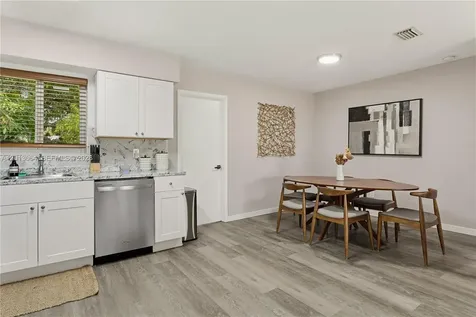 2825 NW 9th Avenue Wilton Manors FL 33311