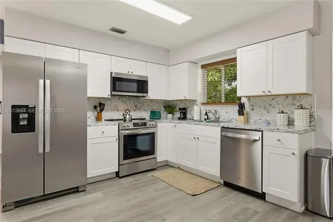 2825 NW 9th Avenue Wilton Manors FL 33311