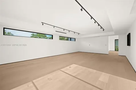 7740 SW 52nd Avenue Miami FL 33143