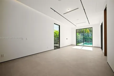 7740 SW 52nd Avenue Miami FL 33143