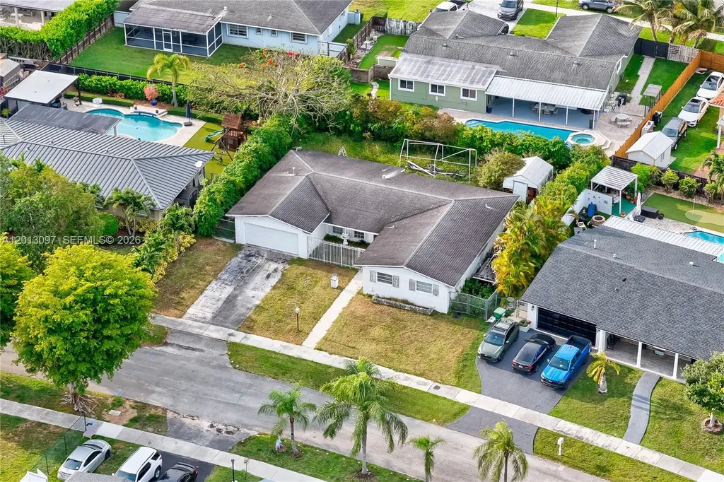 14245 SW 75th Terrace Miami FL 33183