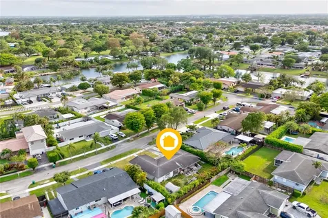 14245 SW 75th Terrace Miami FL 33183