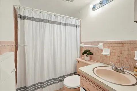 285 NE 191st Street Miami FL 33179