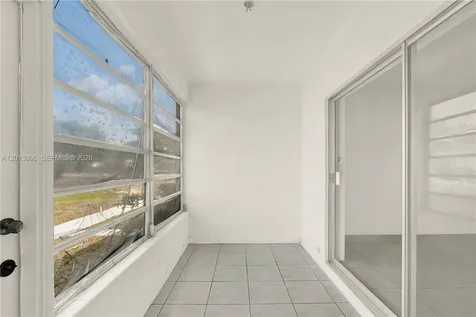 285 NE 191st Street Miami FL 33179