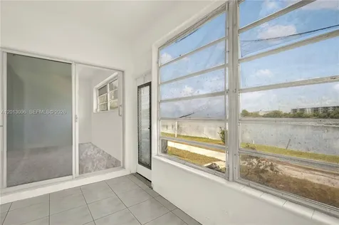 285 NE 191st Street Miami FL 33179