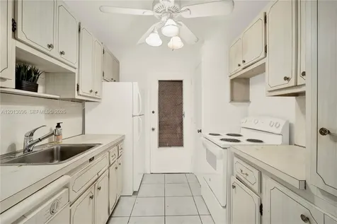 285 NE 191st Street Miami FL 33179