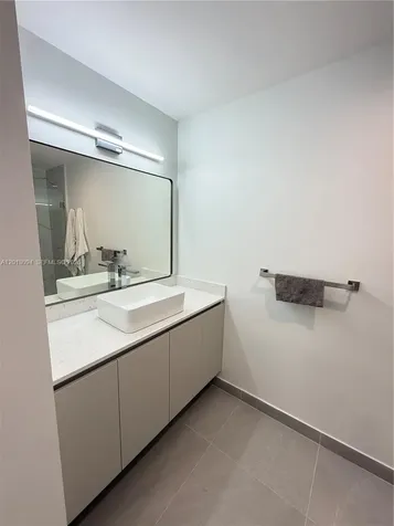 4708 NW 114th Avenue Doral FL 33178