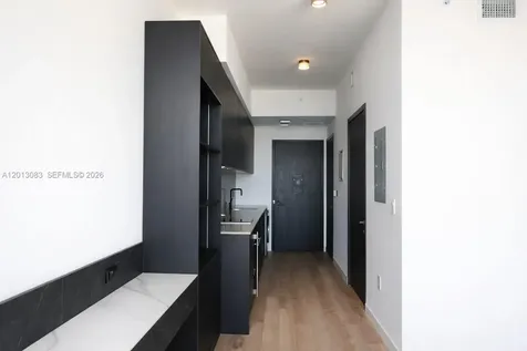 20 NE 11 Street Miami FL 33132