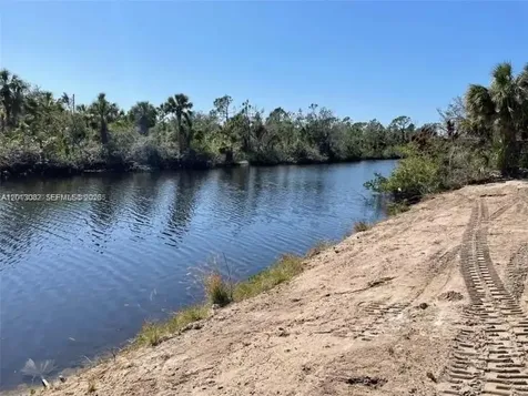 14375 Howard Avenue Port Charlotte FL 33953