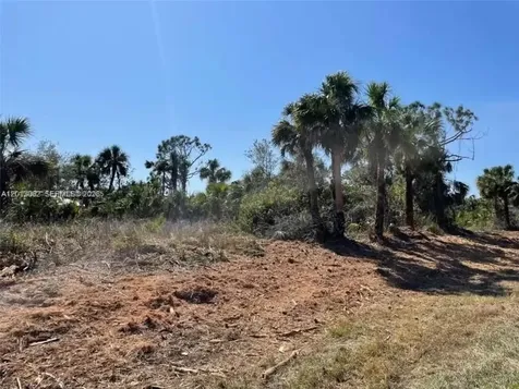 14375 Howard Avenue Port Charlotte FL 33953