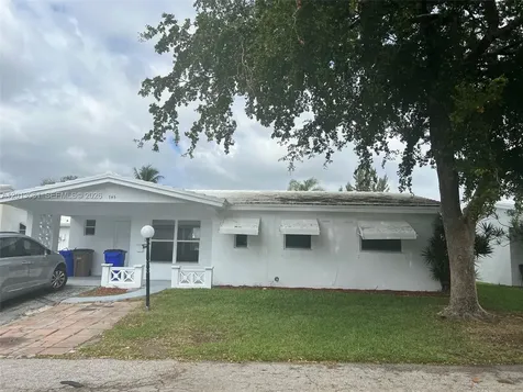 145 NW 41st Court Deerfield Beach FL 33064