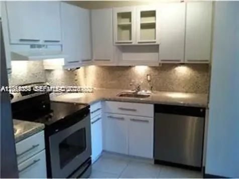 2016 Bay Drive Miami Beach FL 33141