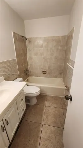 3970 NW 30th Terrace Lauderdale Lakes FL 33309