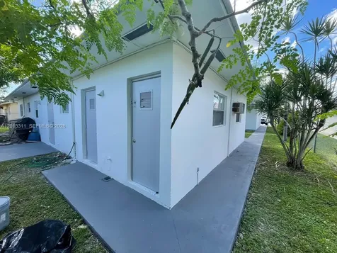 3970 NW 30th Terrace Lauderdale Lakes FL 33309