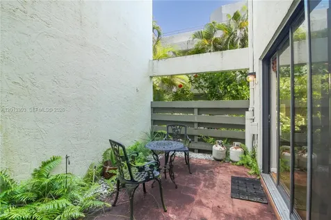 3044 SW 27th Avenue Miami FL 33133