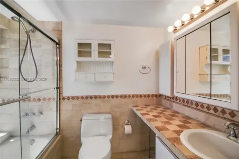 3044 SW 27th Avenue Miami FL 33133