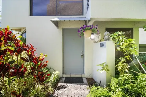 3044 SW 27th Avenue Miami FL 33133