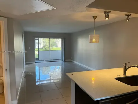 8020 Colony Circle N Tamarac FL 33321