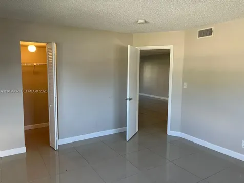 8020 Colony Circle N Tamarac FL 33321