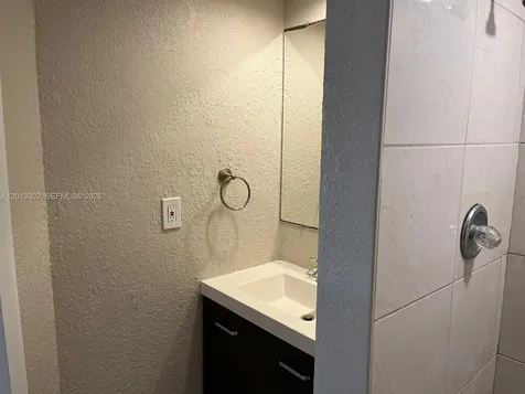 8020 Colony Circle N Tamarac FL 33321