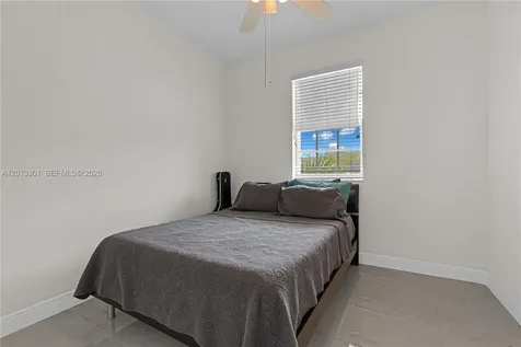 9354 SW 220th Street Cutler Bay FL 33190