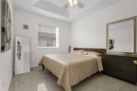 9354 SW 220th Street Cutler Bay FL 33190
