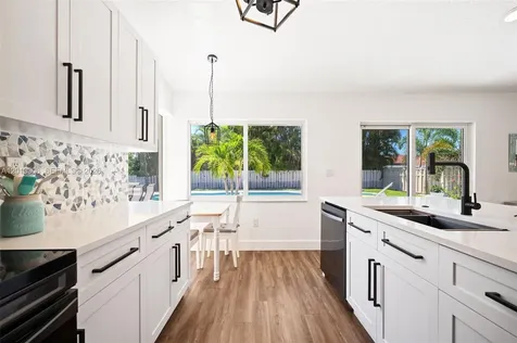 13750 Green Cove Place Davie FL 33325
