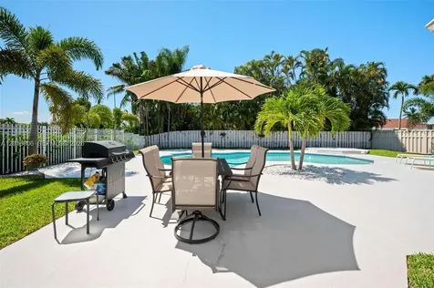 13750 Green Cove Place Davie FL 33325