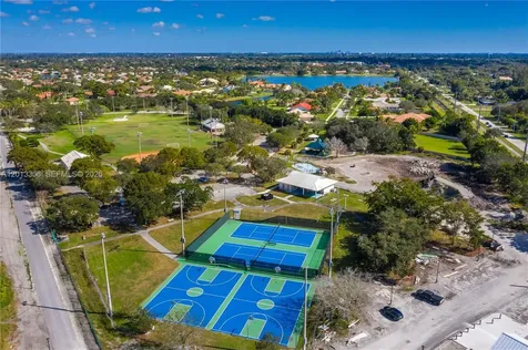 13750 Green Cove Place Davie FL 33325