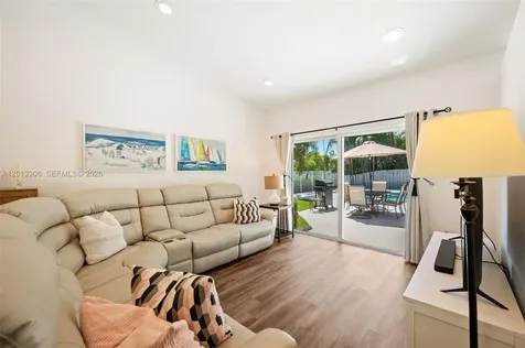 13750 Green Cove Place Davie FL 33325