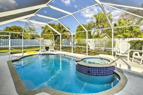 3223 SE Santa Barbara Place Cape Coral FL 33904