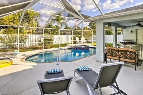 3223 SE Santa Barbara Place Cape Coral FL 33904