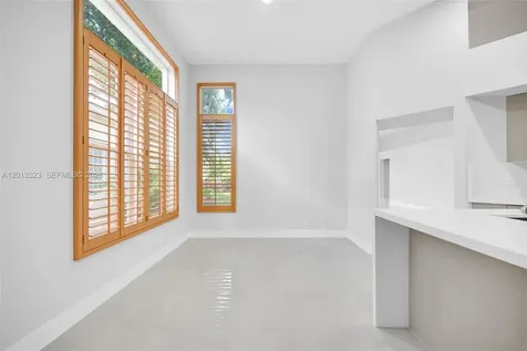 2553 Bay Pointe Drive Weston FL 33327
