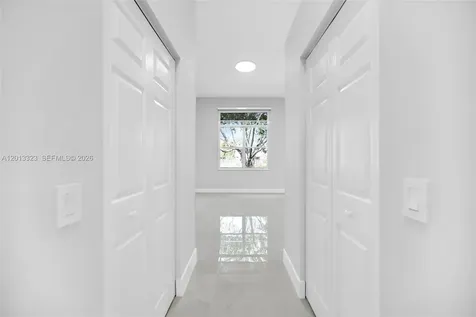 2553 Bay Pointe Drive Weston FL 33327