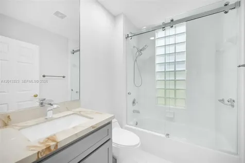 2553 Bay Pointe Drive Weston FL 33327