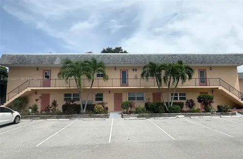 2950 SE Ocean Boulevard Stuart FL 34996