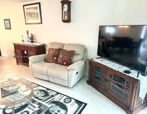 2950 SE Ocean Boulevard Stuart FL 34996