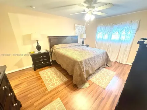 2950 SE Ocean Boulevard Stuart FL 34996