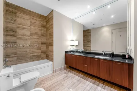 15811 Collins Avenue Sunny Isles Beach FL 33160