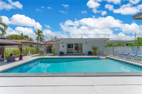 6355 SW 30th Street Miami FL 33155