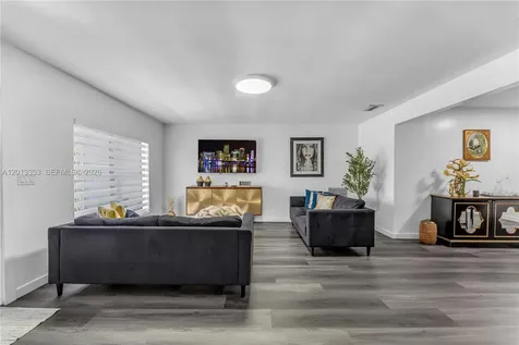 6355 SW 30th Street Miami FL 33155