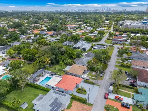 6355 SW 30th Street Miami FL 33155