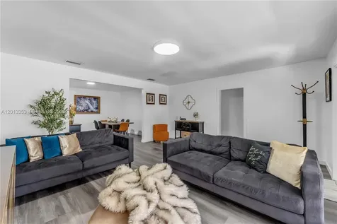 6355 SW 30th Street Miami FL 33155